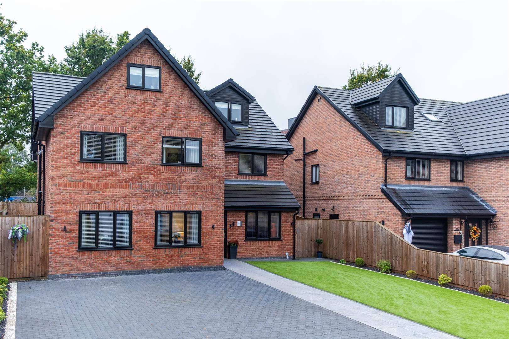 Broadfield drive, Leyland